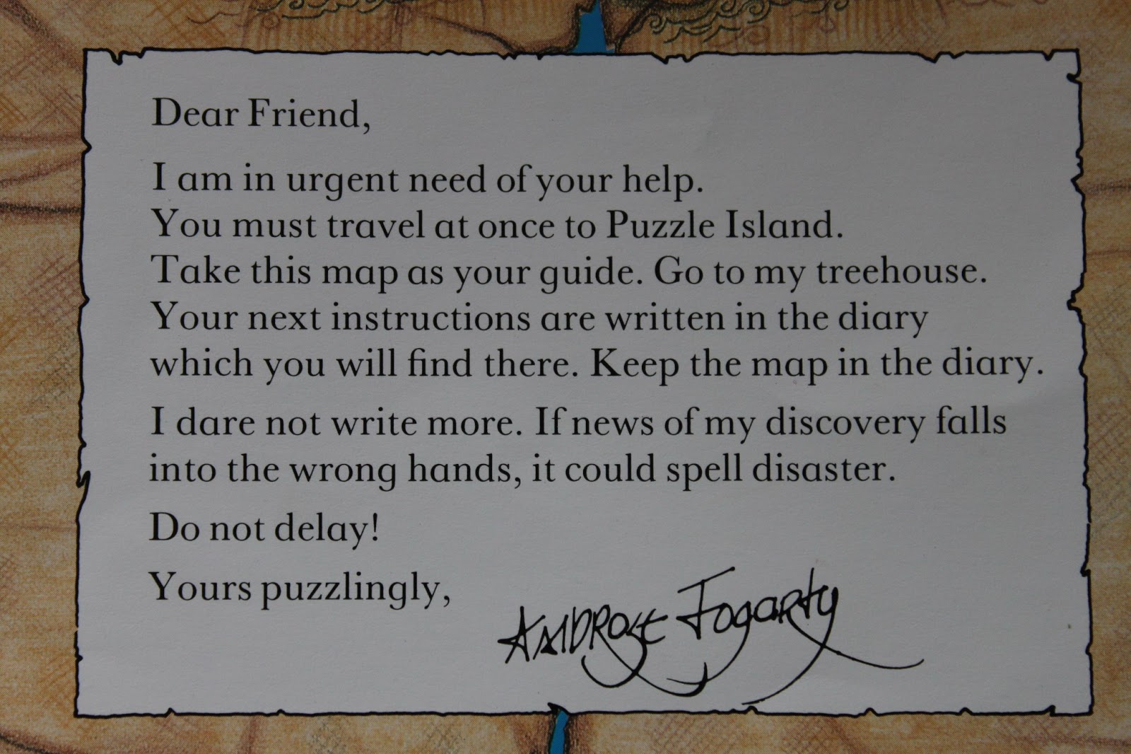 the marlowe bookshelf Puzzle Island