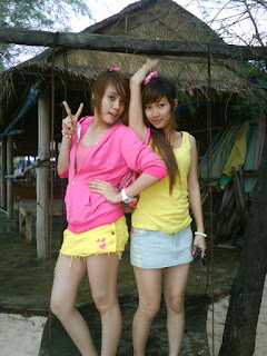 Oun Sisy annoying facebook girl Oun Sisy annoying facebook girl