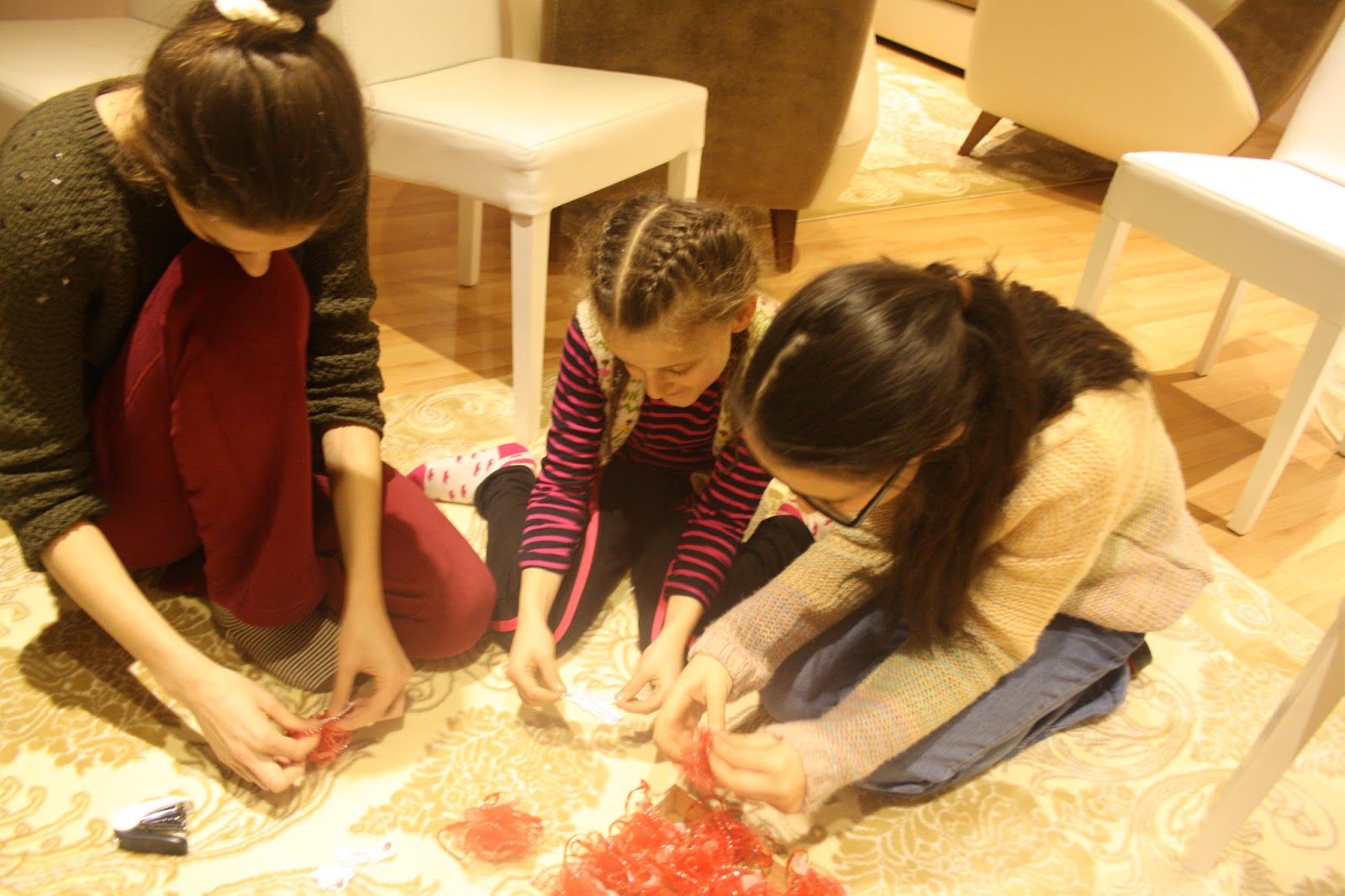 Annesinin Masal Perisi Neva�nın 6 ay kınası