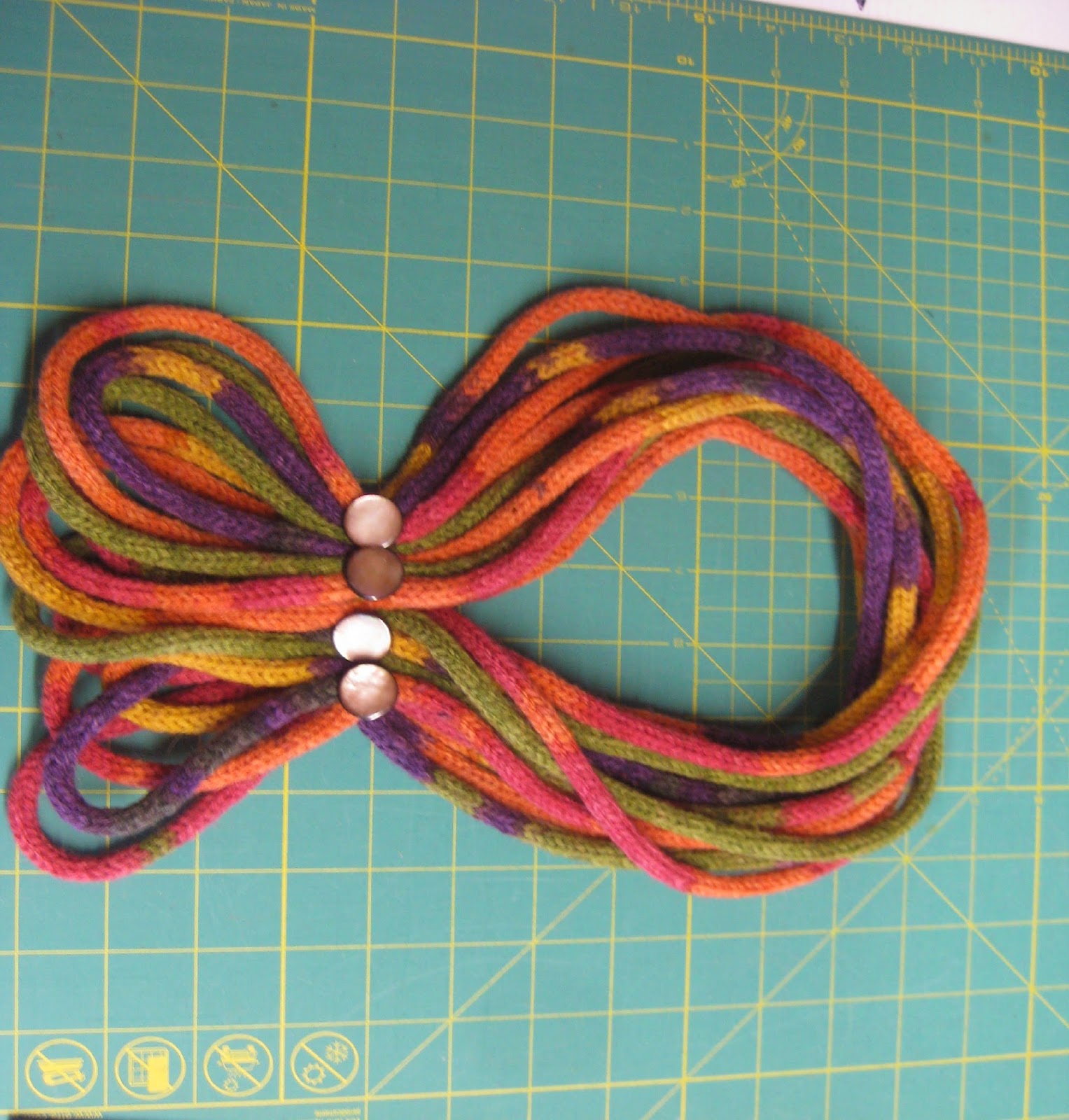 DON'T WAIT TO CREATE French knitting