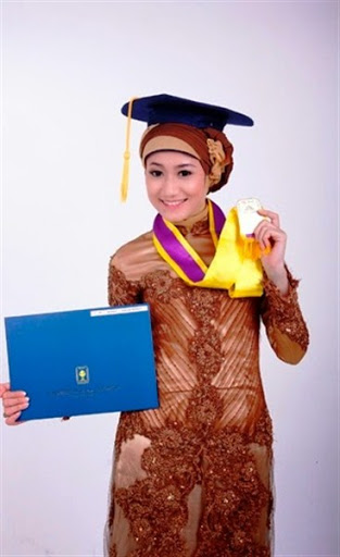 model hijab dan baju kebaya wisuda muslimah terbaru 2017/2018 model hijab dan baju kebaya wisuda muslimah terbaru 2017/2018