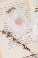 http://www.thebeautydojo.com/valentines-day-candy-envelopes/
