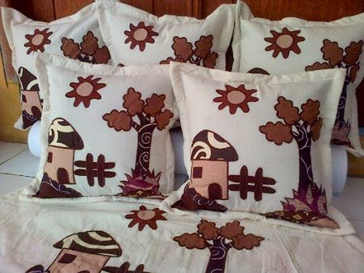 Qta Collection Kreasi Unik dari Kain Sarung Bantal