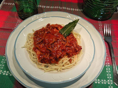 Espaguetis Con Carne De Vacuno Y Cerdo Al Vino De Malaga

