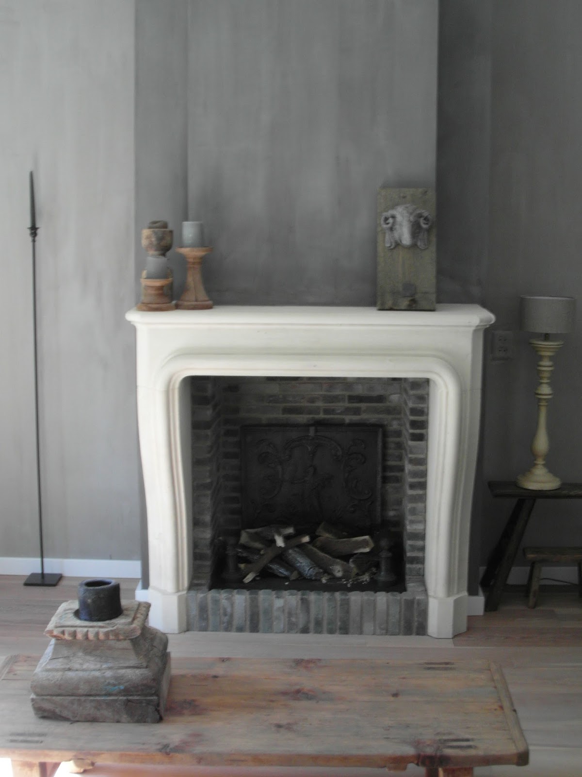 Jannysblog: bijna af...... Muur kleur taupe