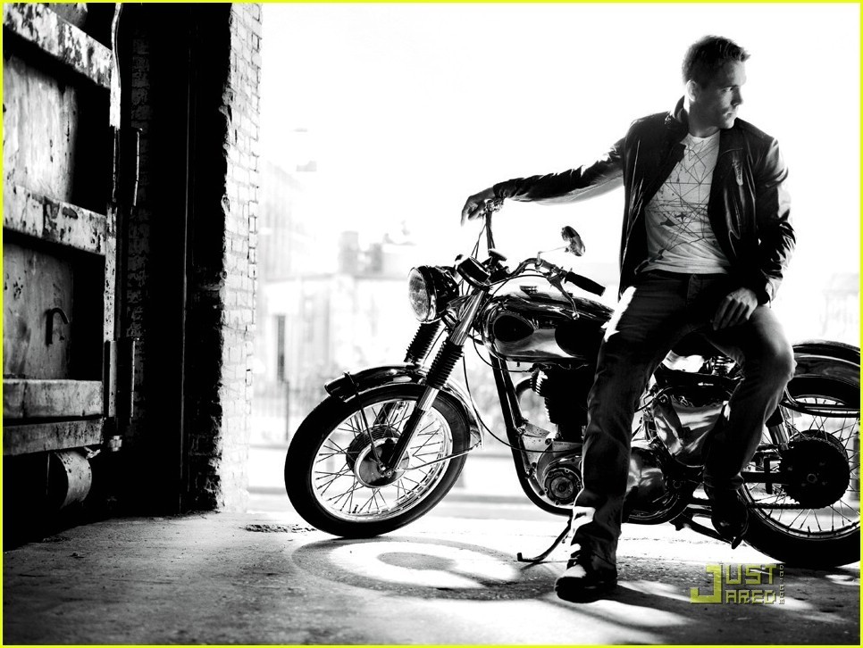 Ryan Reynolds (Pictures) ~ Kart...