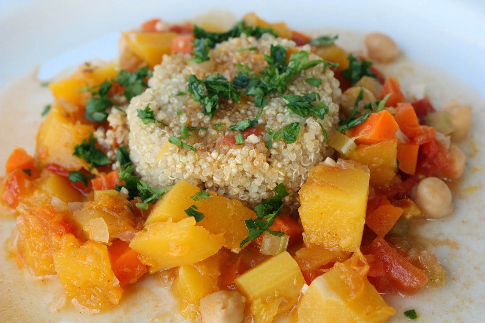 Cozido Marroquino de Abóbora com Quinoa