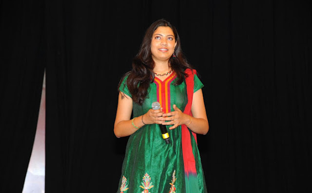Geeta Madhuri