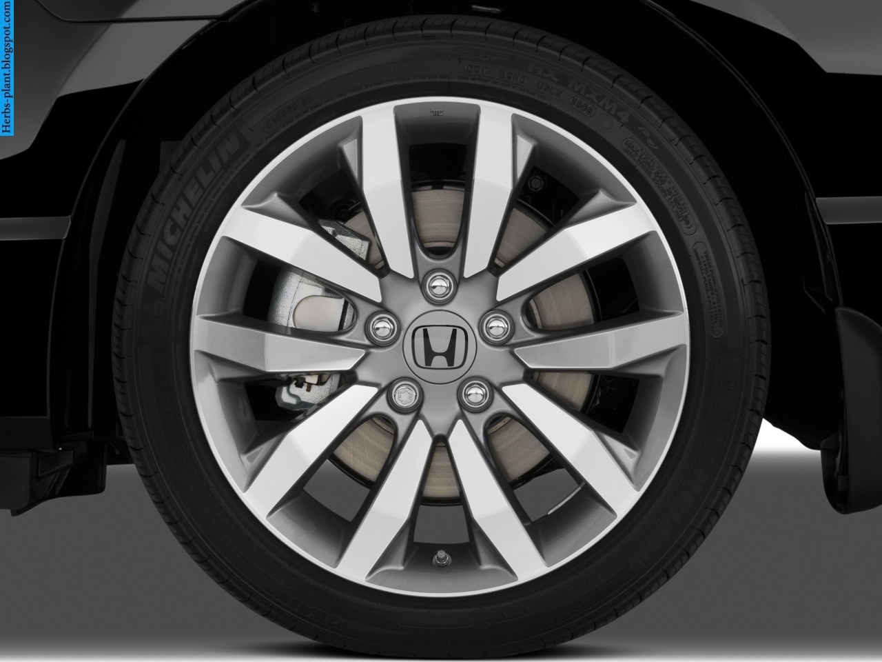 Honda civic car 2013 tyres/wheels - صور اطارات سيارة هوندا سيفيك 2013 Honda civic car 2013 tyres/wheels - صور اطارات سيارة هوندا سيفيك 2013