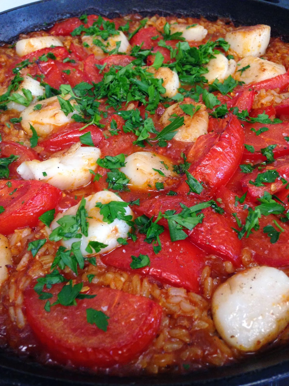 Chi Town Cook Red Paella with Scallops