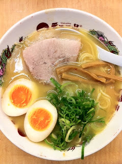 天下一品の味付煮玉子ラーメンこっさりスープ