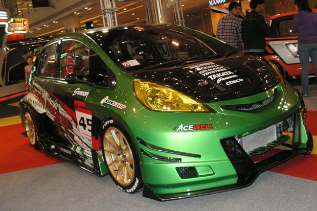 Mobil Honda Jazz Di Modif