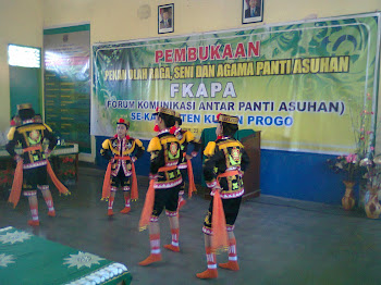 Cacat fisik anak yatim masih bisa berkreasi