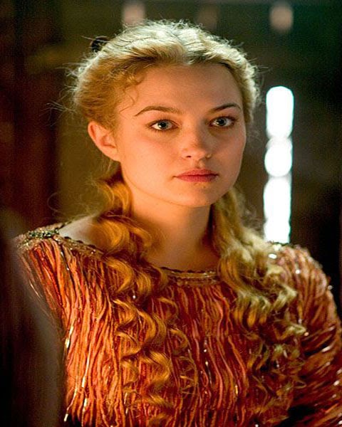 popular medieval hairstyles - emo