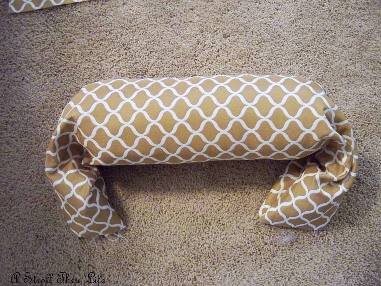 A Stroll Thru Life SewNo Sew Jelly Roll Pillow Tutorial