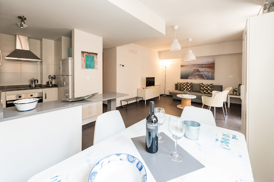 APARTAMENTO EN DISTRITO LATINA. PARQUE DE LA CUÑA VERDE