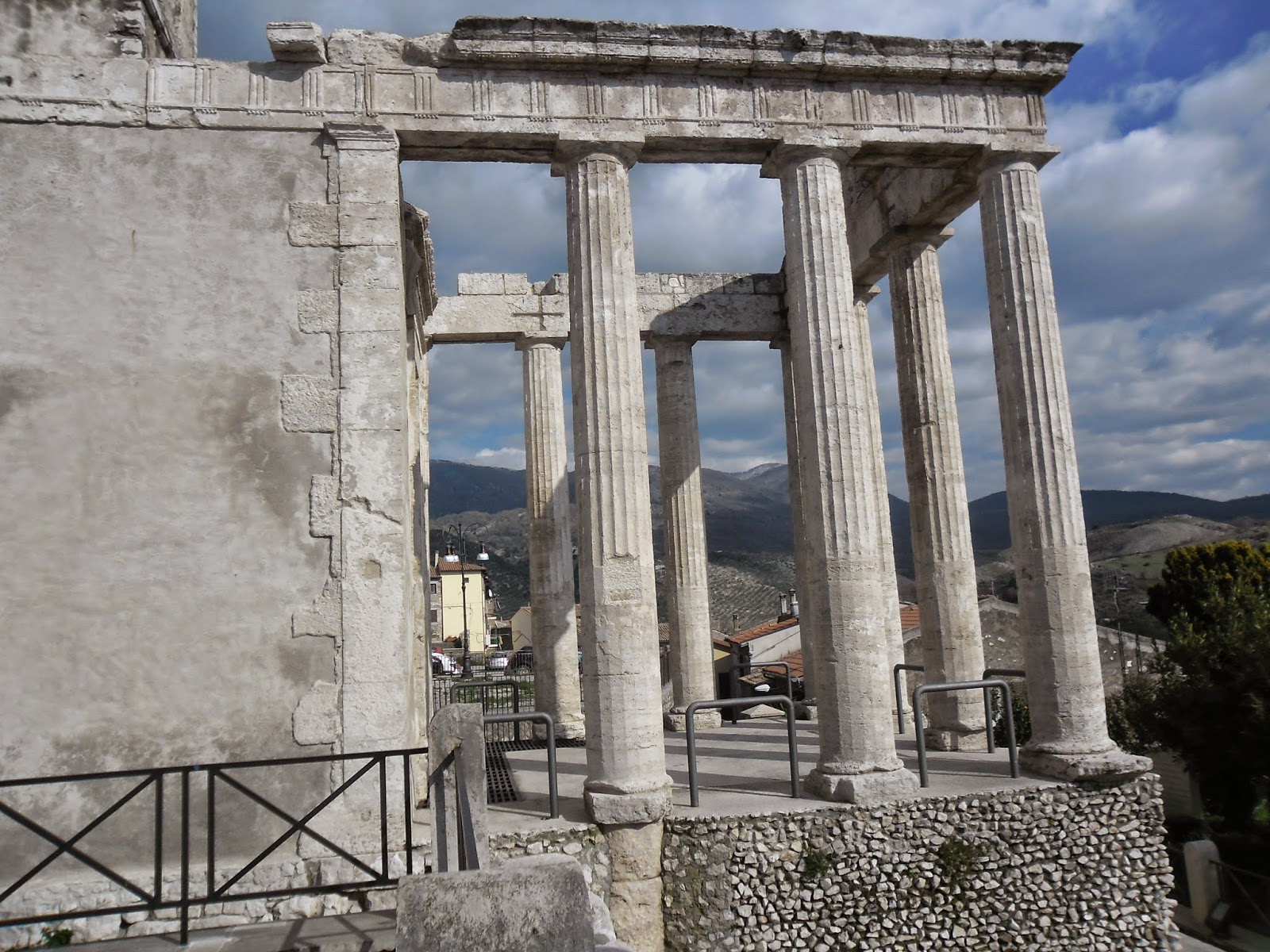 Raccontare la natura e l'arte Tempio di Ercole di Cori