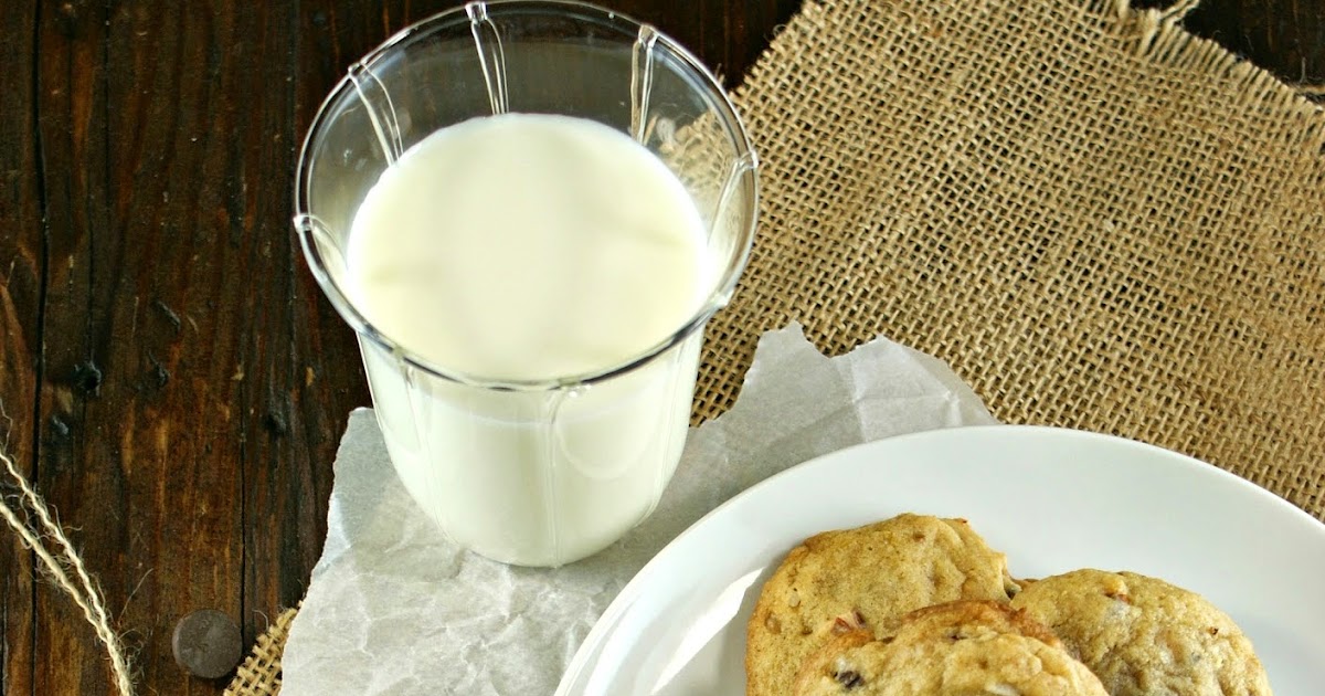 Authentic Suburban Gourmet Almond, Toffee, Coconut & Chocolate Chip