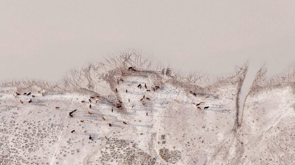 8. Magadigadi Pans, Botswana - 50 Stunning Aerials That Will Make You See the World in New Ways (PHOTOS) 8. Magadigadi Pans, Botswana - 50 Stunning Aerials That Will Make You See the World in New Ways (PHOTOS)