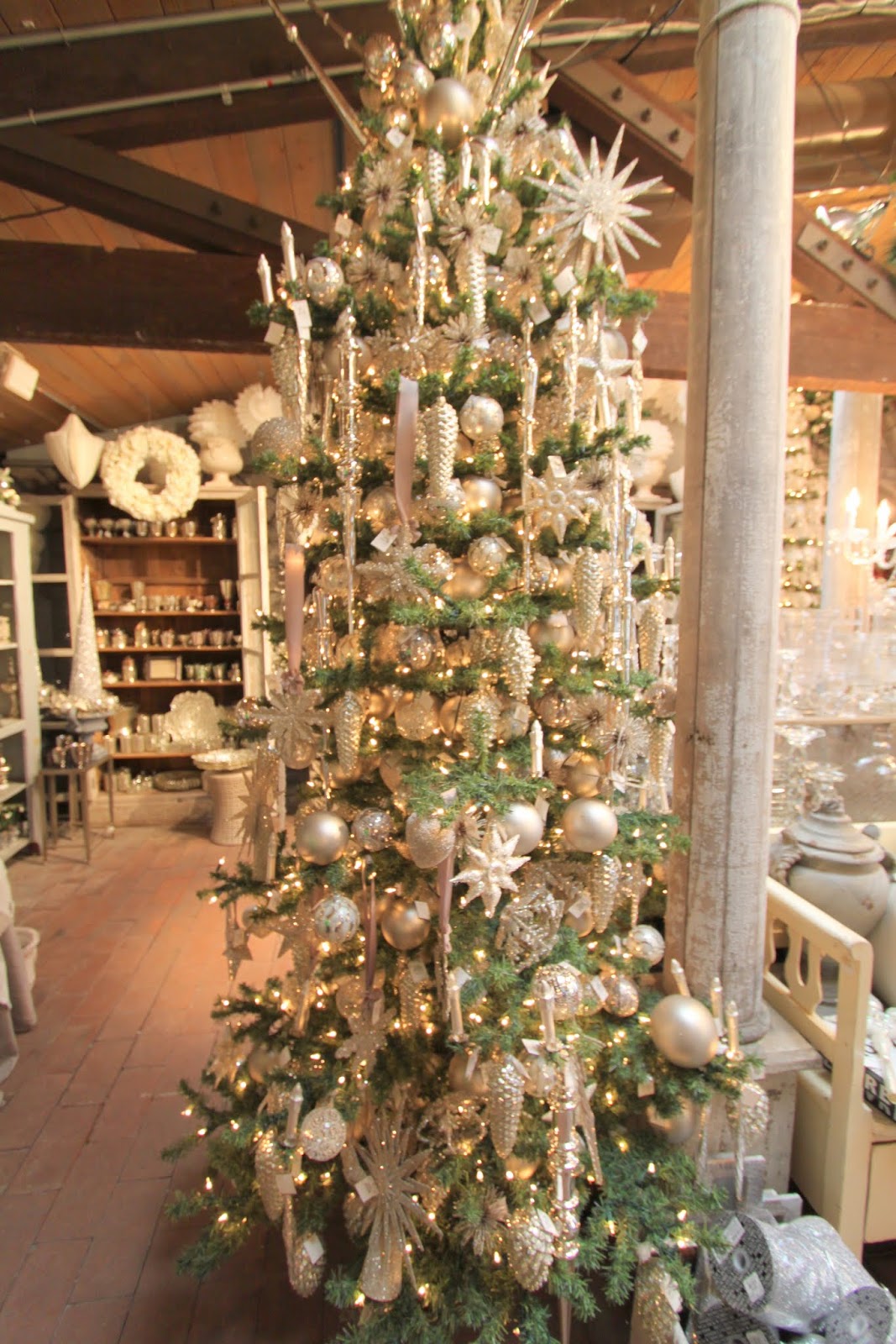 Rogers Gardens Corona Del Mar Christmas 2022 Help Christmas In October: Roger's Gardens | Mid-Century Modern Remodel