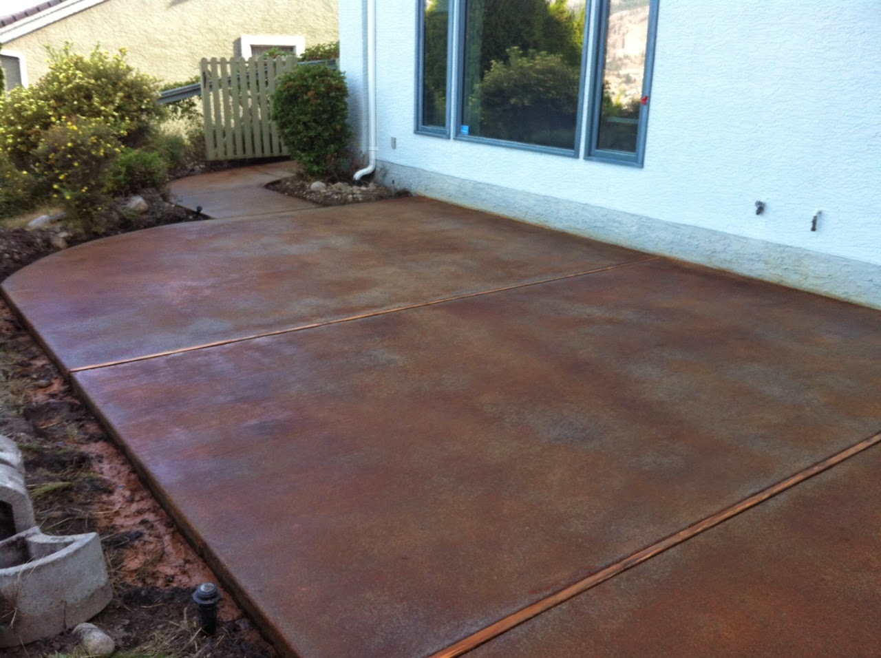 MODE CONCRETE Give New Life to your Concrete with Acid Stain Concrete Patio completed by