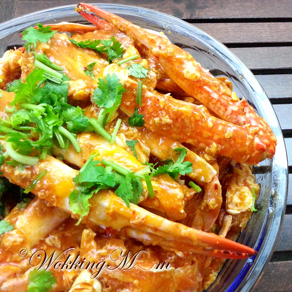 Let's get Wokking! Chilli (Flower) Crab Singapore Food Blog on easy