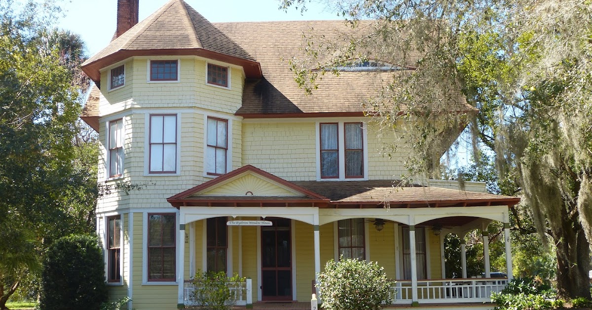 Treasure Seekers Historic Walking Tour in Lake Helen Florida
