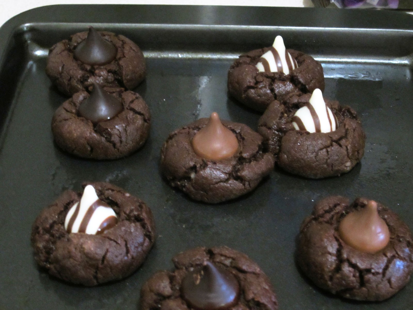 PinsterSisters Fudge Kiss Cookies