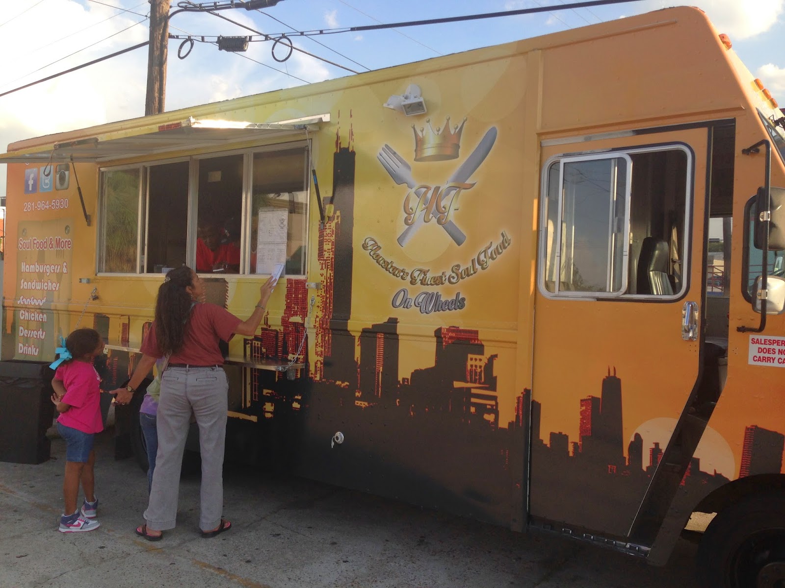 Houston Food Truck Reviews Houston's Finest Soul Food Bacon Burger