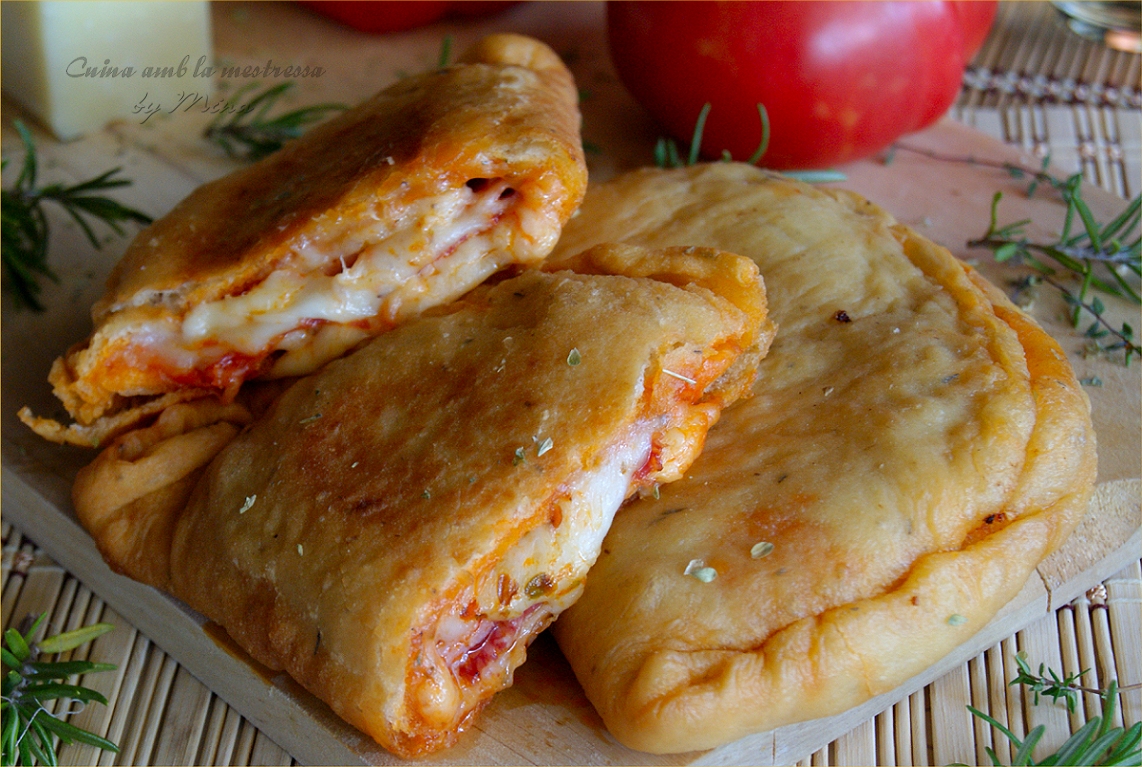 Cuina amb la mestressa Pizza frita napolitana