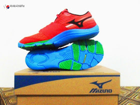 mizuno wave evo cursoris 2