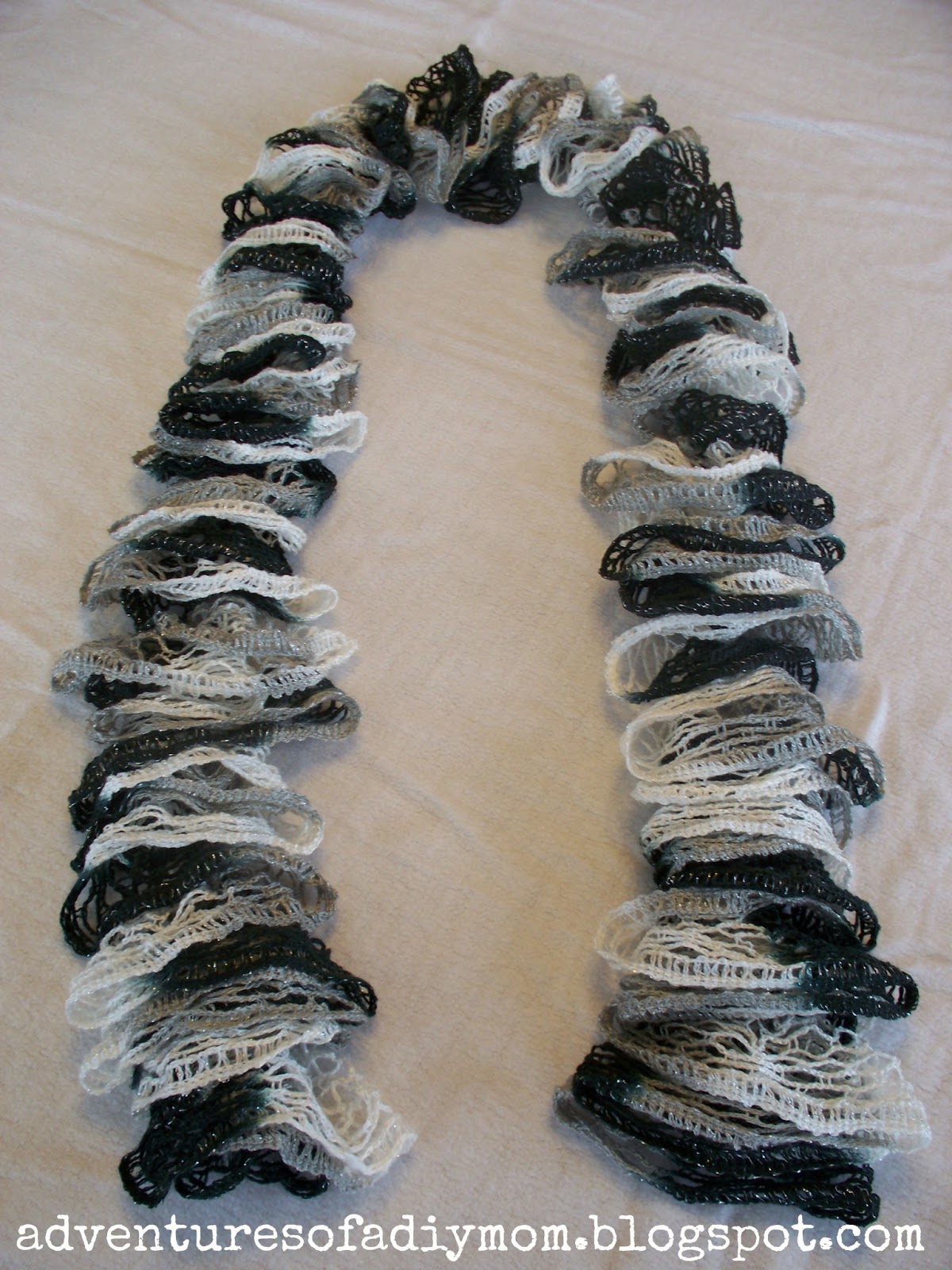 How to Make a Scarf using Sashay Yarn and your fingers Adventures of