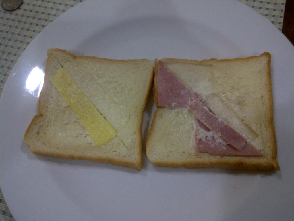 Letters from Thailand World's Worst Ham And Cheese Sandwich