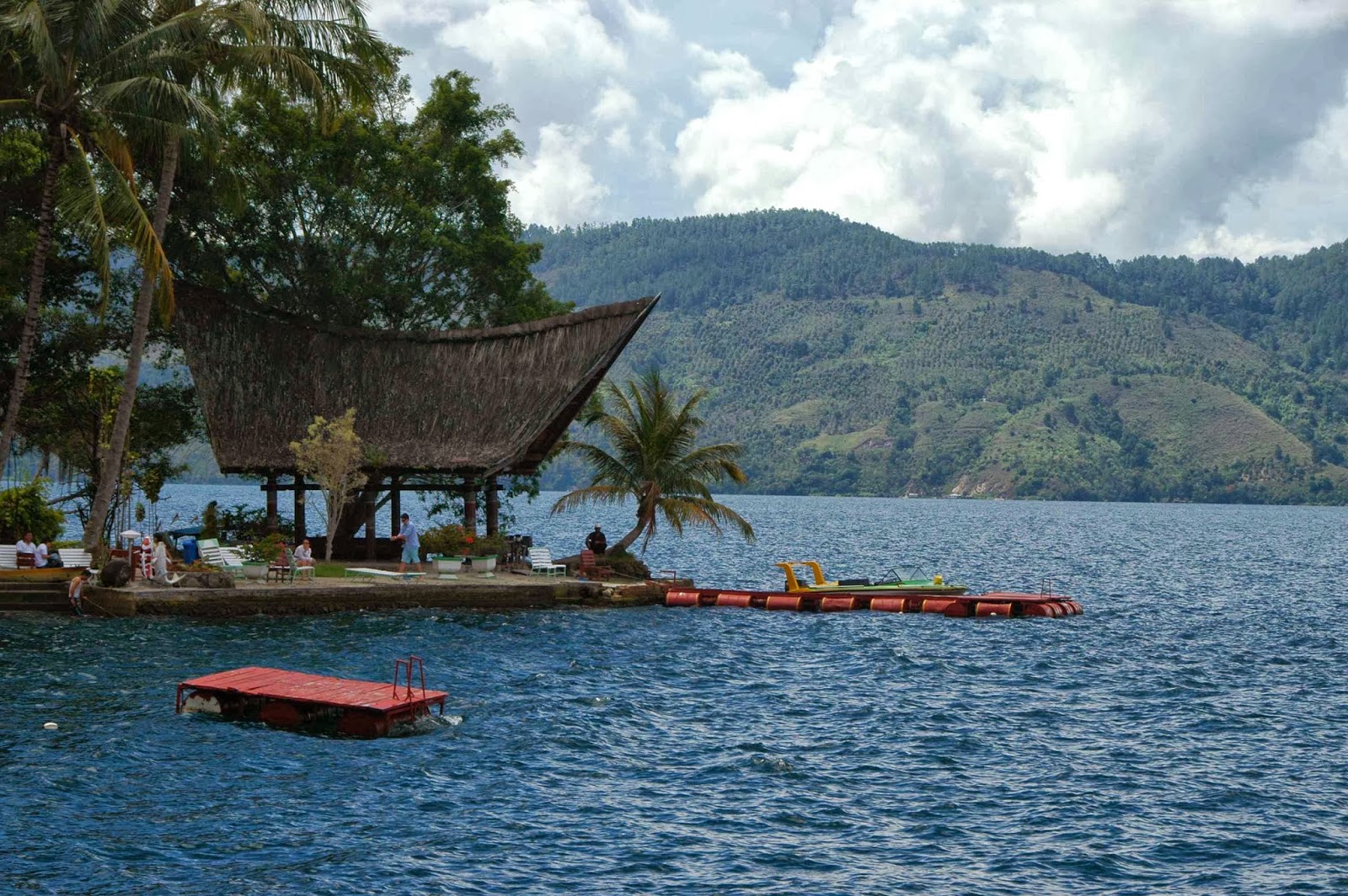 Sinar Qaseh Management & Vacation: 4 DAYS 3 NIGHTS MEDAN-LAKE TOBA