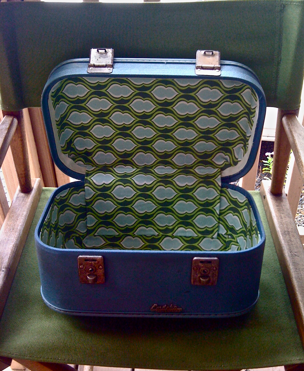 Vintage Train Case Ivy & Co.