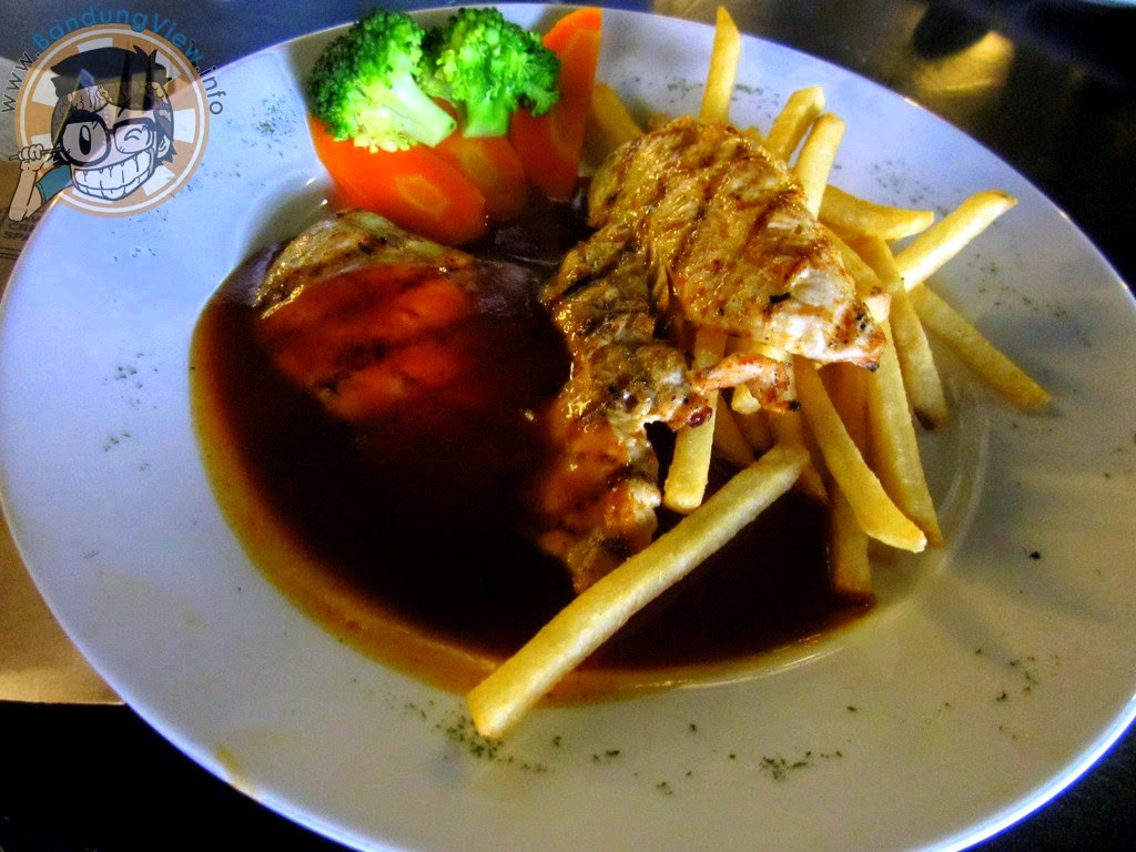 Chicken steak lawangwangi