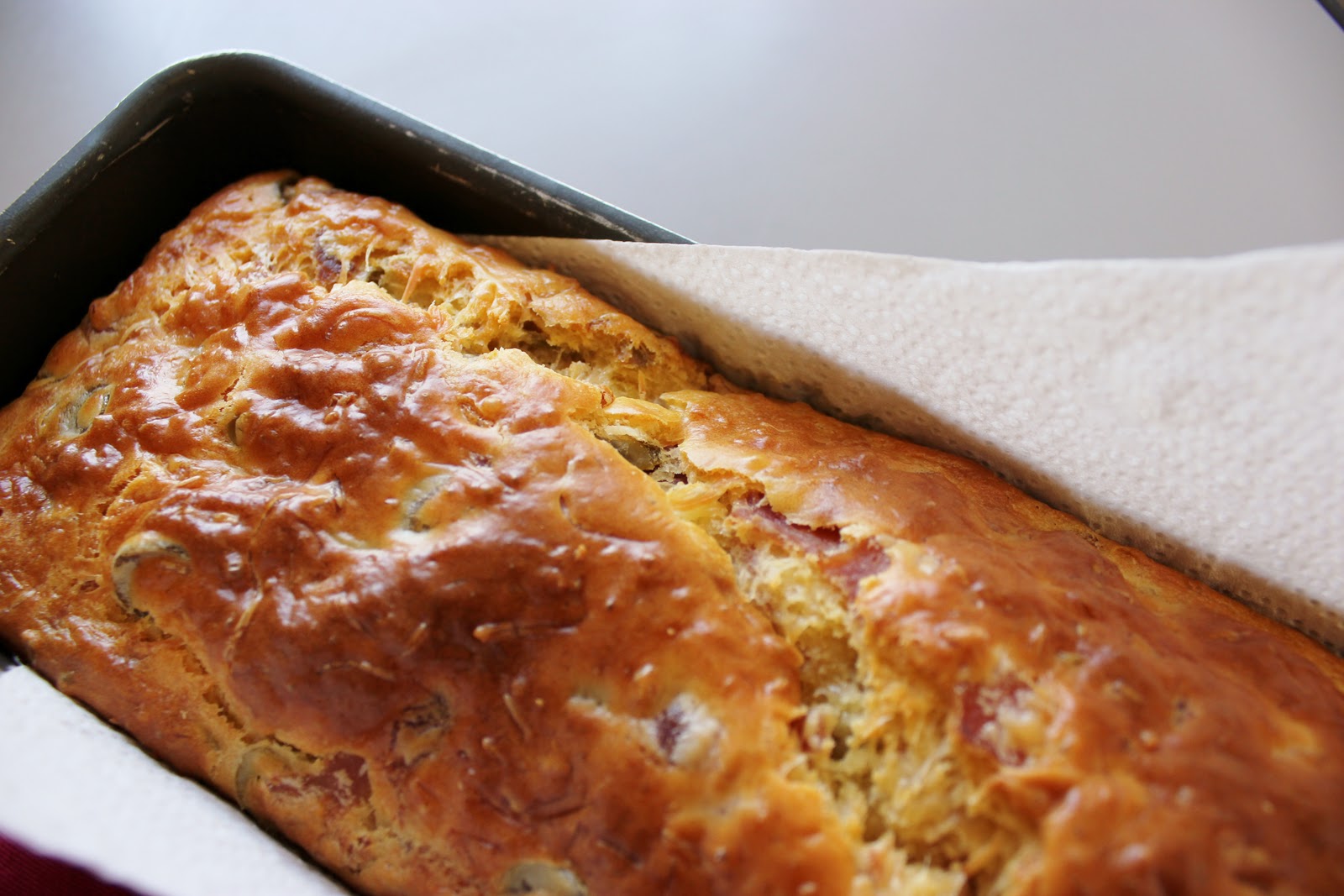 Sauvignon Blog Cake Salée au jambon et aux olives