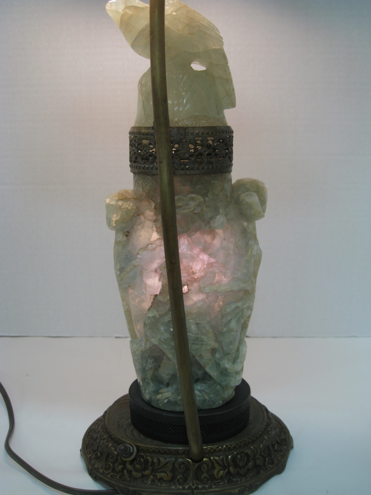 Antiques, Art, and Collectibles Asian antique carved jade lamp with