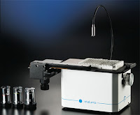 Etaluma Lumascope 500 inverted microscope for green fluorescence and phase contrast.
