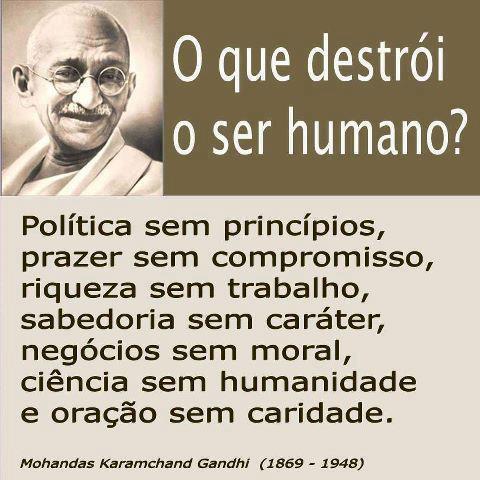 Do que ajudar a pessoa que deixou de fumar