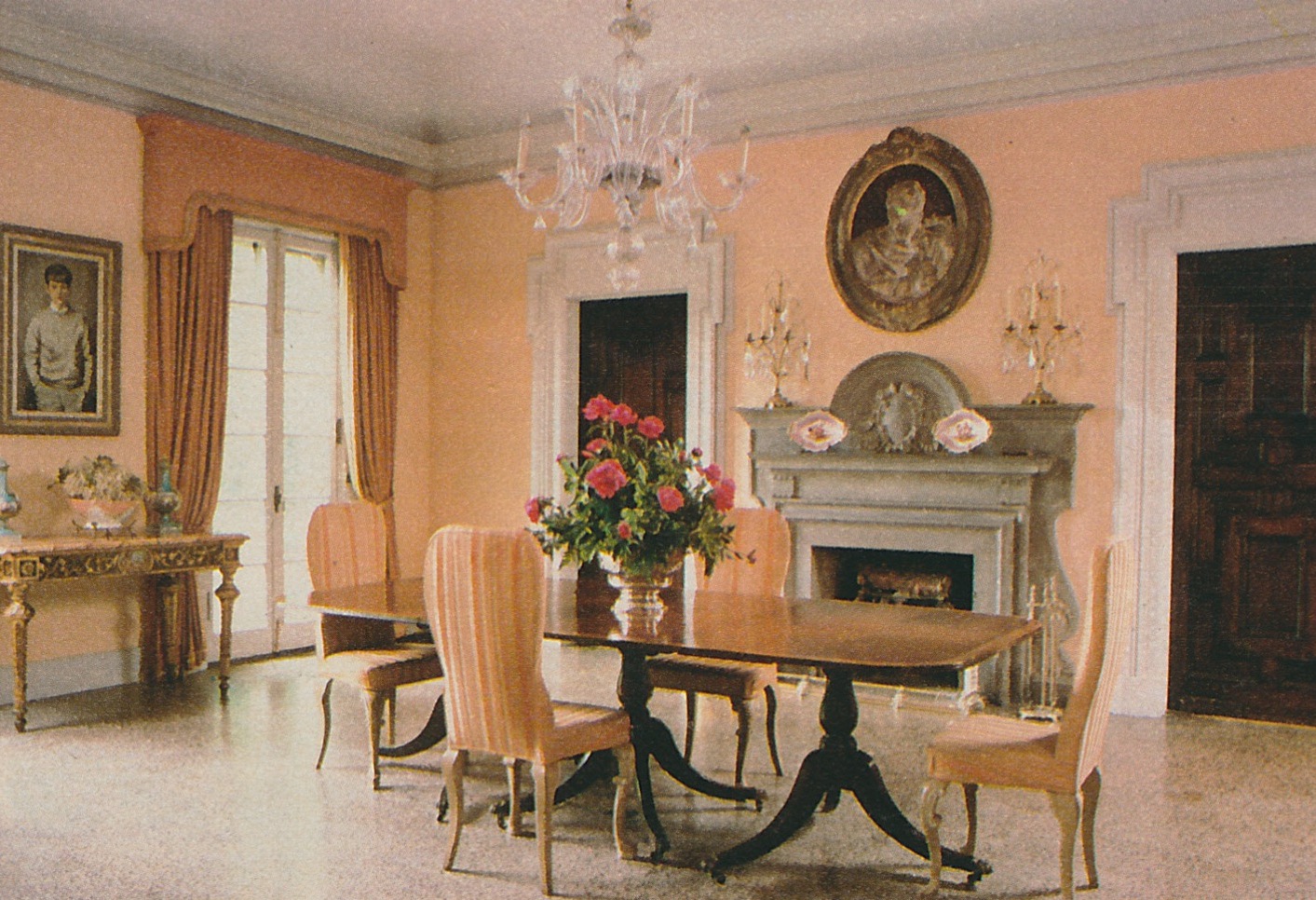 The Peak of Chic® The Andrew Calhoun House