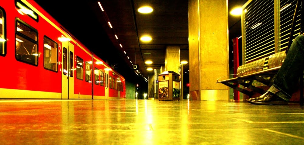 bahnhof