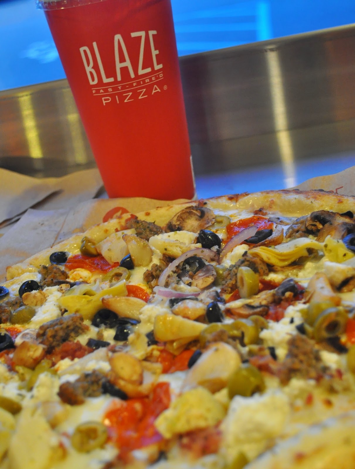 Restaurant Review Blaze Pizza Mason, OH The Food Hussy!