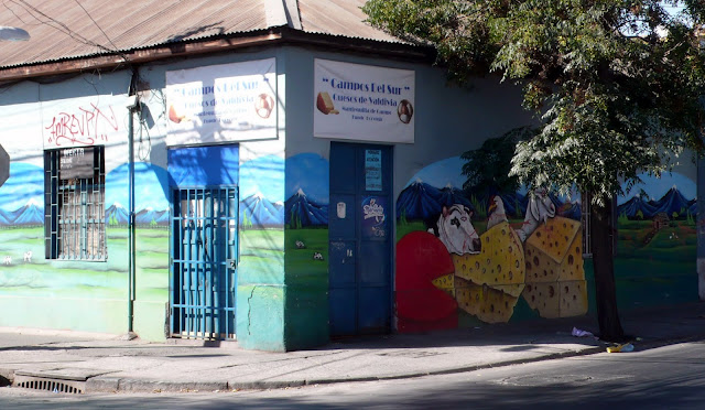 graffiti street art in yungay, santiago de chile