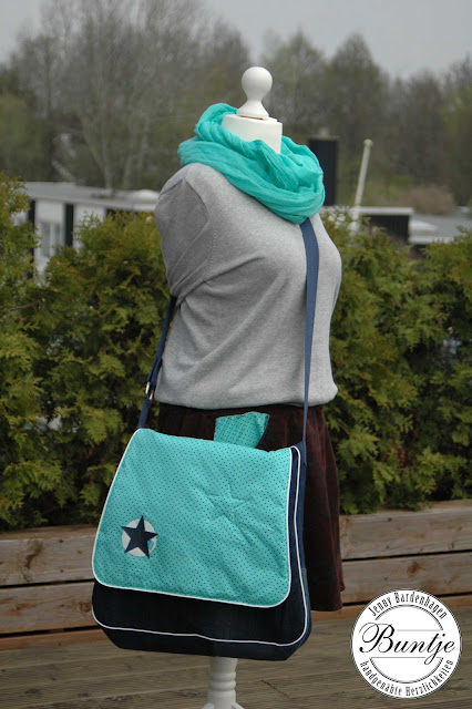 Tasche Umhängetasche Messengerbag Jeans mint blau weiß Stern handmade Taschenspieler Farbenmix Bube