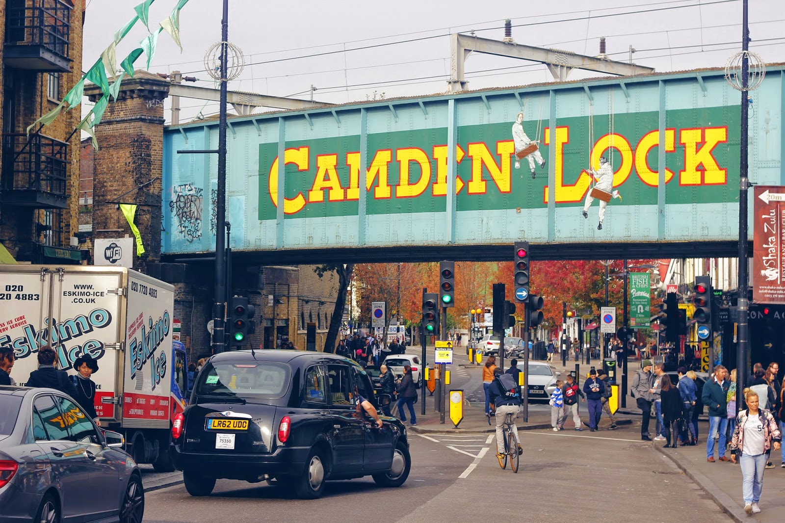 London Bubbles. What the Elle