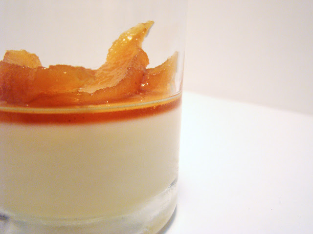 Panna Cotta De Miel Con Membrillos Especiados