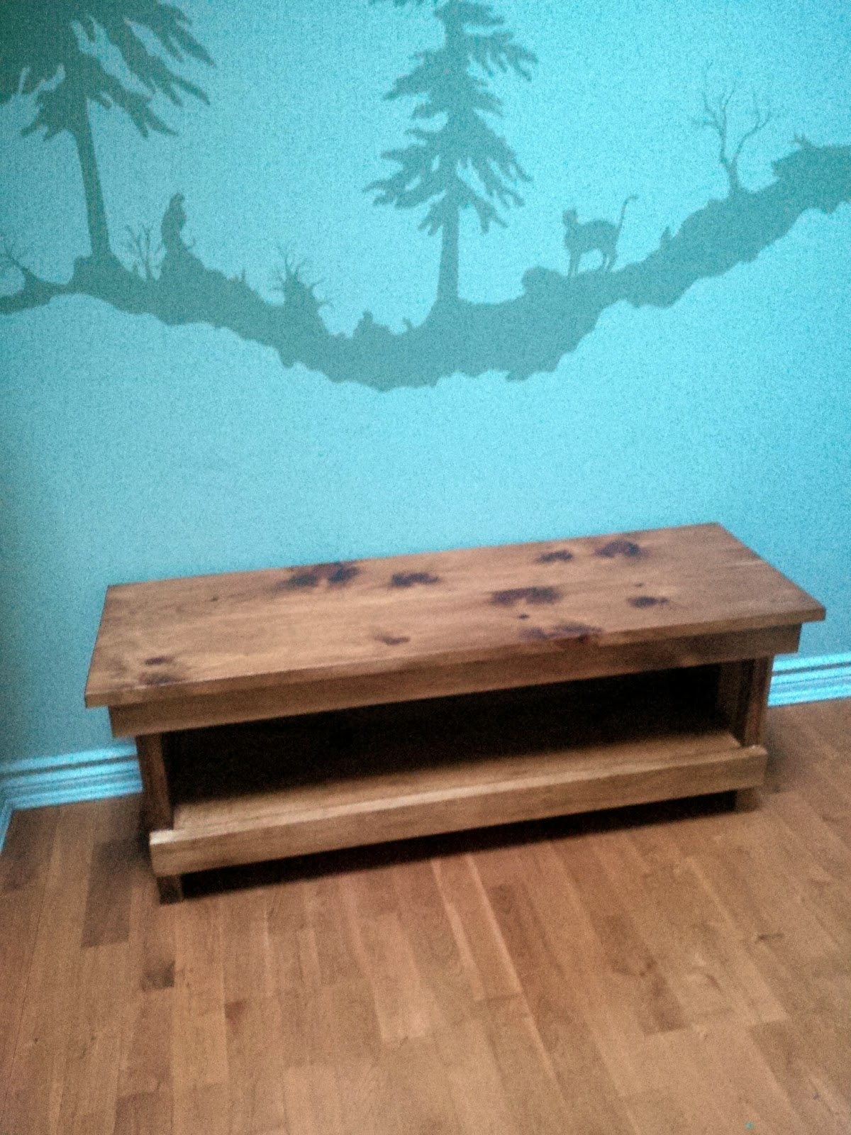 Hipknitized DIY Staining Pine