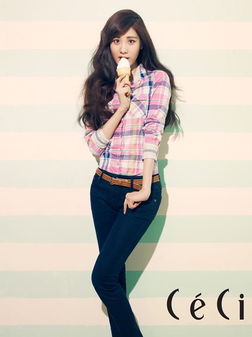   [PICS] CéCi Magazine SooYoung y SeoHyun edición marzo Snsd+seohyun+sooyoung+ceci+magazine+pictures+(4)