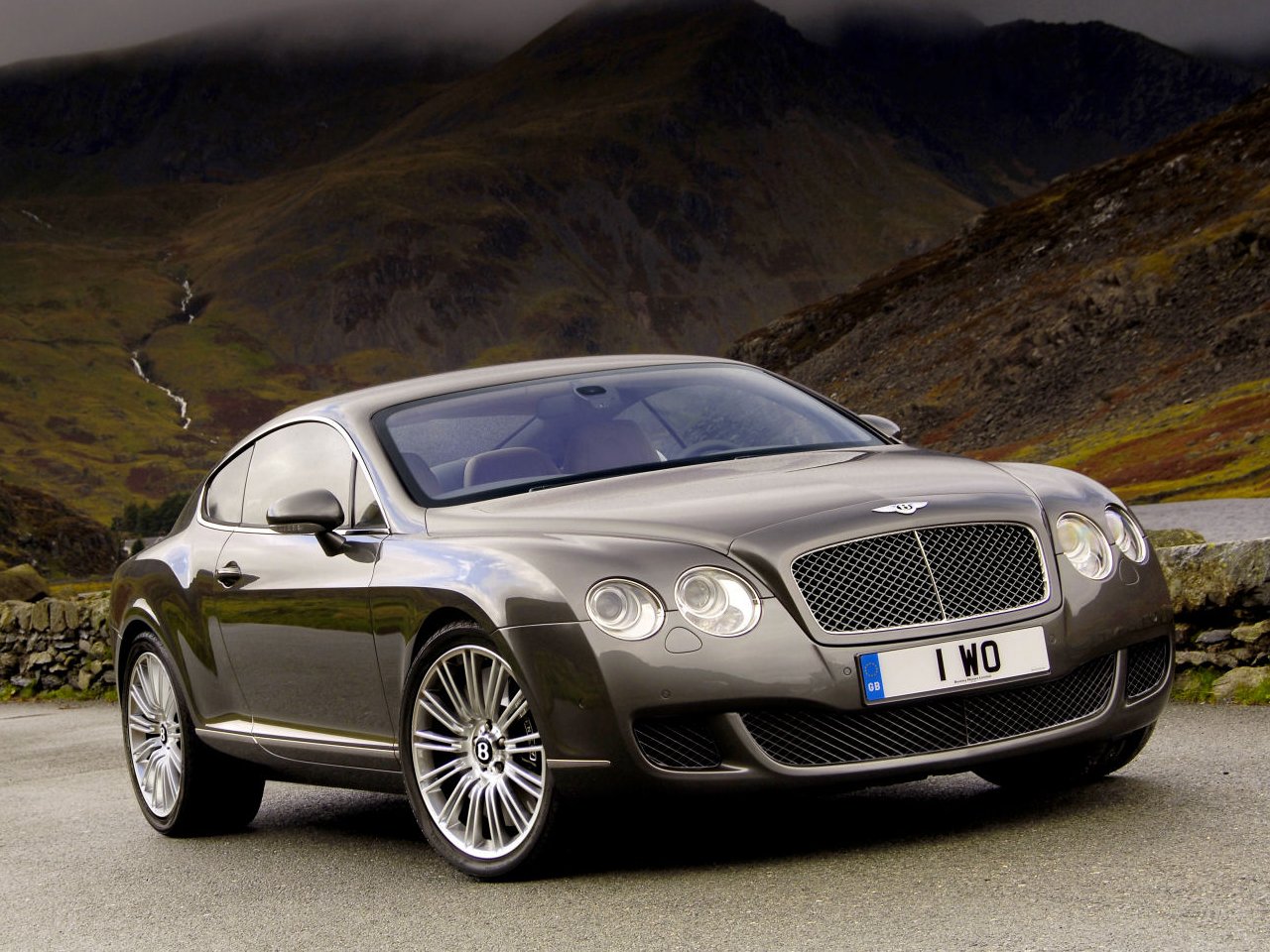Cars And Cars 2010 Bentley Continental Gt
